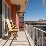 To-do Bridge Center Sea View Apartment
