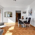 Apartment To-do Bridge Center Sea View *