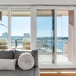 To-do Bridge Center Sea View