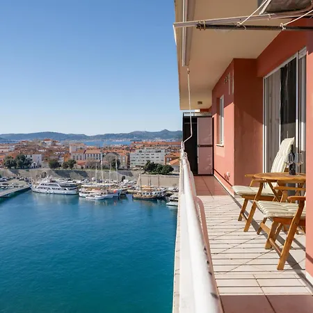 To-do Bridge Center Sea View