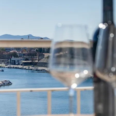 アパート To-do Bridge Center Sea View