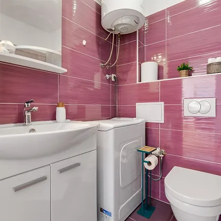 Apartment To-do Bridge Center Sea View