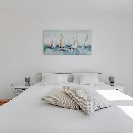 アパート To-do Bridge Center Sea View ザダル